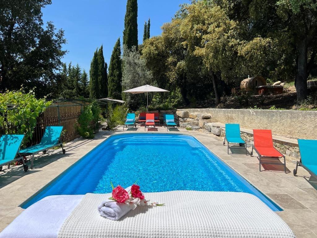Les Horizons - Spa-Jacuzzi - Massage- Sauna - 4 Saisons - Piscine Chauffee Toute L'Annee - 800M Centre Ville نييون المظهر الخارجي الصورة